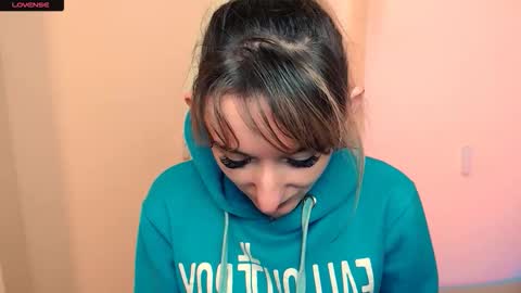 Snapshot of amandasentin chatting on 11, 11, 2025 Amanda online show from 11, 11, 2025