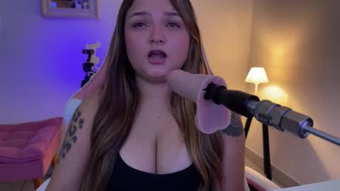 Snapshot of amandhaaa chatting on 20, 3, 2026 Amandha online show from 20, 3, 2026