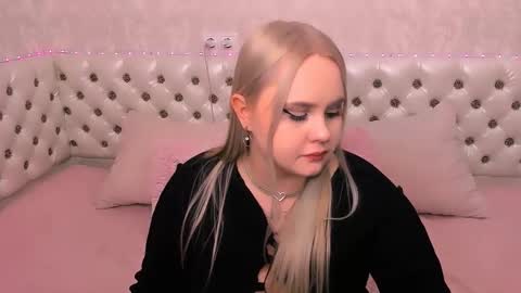 Snapshot of amanemisa19 chatting on 23, 12, 2024 amanemisa19 online show from 23, 12, 2024