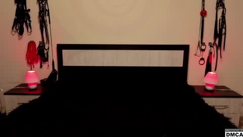 Goddess Amanita online show from 27, 2, 2025