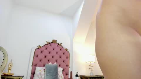 amara_rousse online show from 28, 2, 2026