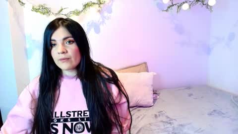 Amara Vega  online show from 8, 1, 2026