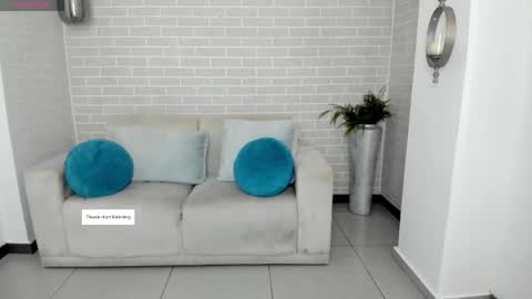Snapshot of amaradivinex chatting on 16, 5, 2026 Amara Di online show from 16, 5, 2026
