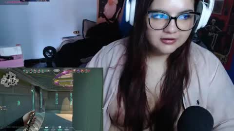 Snapshot of amaralof chatting on 18, 5, 2026 amaralof online show from 18, 5, 2026