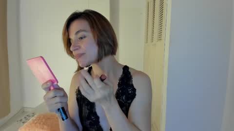 Snapshot of amaranthaajames chatting on 8, 3, 2025 Amarantha online show from 8, 3, 2025