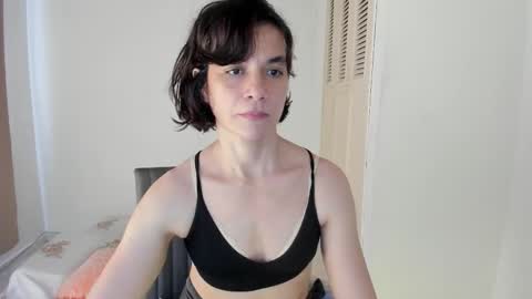 Snapshot of amaranthaajames chatting on 11, 9, 2025 Amarantha online show from 11, 9, 2025