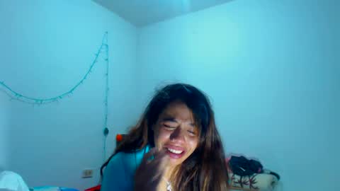 Amara Julia online show from 7, 12, 2024