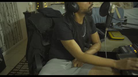 Snapshot of amateurhq chatting on 4, 10, 2025 amateurhq online show from 4, 10, 2025