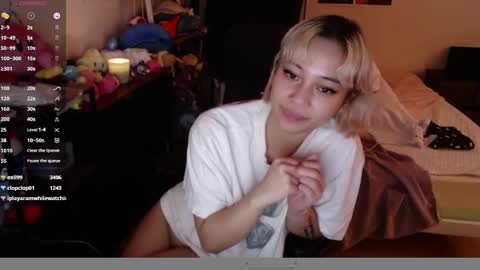 leash online show from 12, 1, 2025