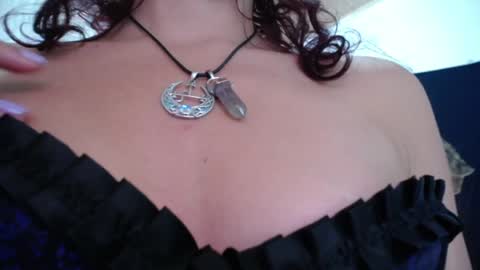 Amatista  Next stream 9 DEC 1 PM COLOMBIAN TIME  miss u and love u online show from 2, 2, 2025