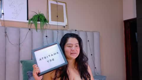 Snapshot of amatistasky__ chatting on 21, 4, 2026 AMATISTA online show from 21, 4, 2026