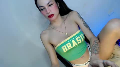 Annika 25yrs old online show from 10, 3, 2025