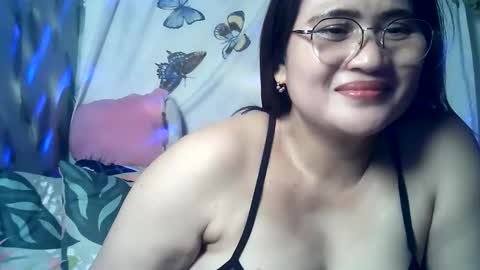 Snapshot of amazing_angel22 chatting on 29, 3, 2026 amazing angel online show from 29, 3, 2026