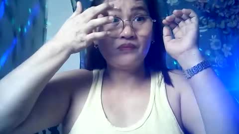 Snapshot of amazing_angel22 chatting on 13, 4, 2026 amazing angel online show from 13, 4, 2026