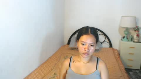 amazing_hazelnut online show from 21, 6, 2026