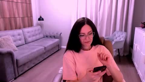 Snapshot of amazingeyes89 chatting on 16, 4, 2026 Izza online show from 16, 4, 2026