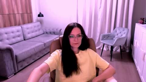 Snapshot of amazingeyes89 chatting on 14, 5, 2026 Izza online show from 14, 5, 2026
