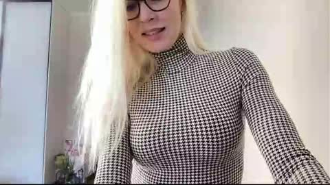 Snapshot of amazingkelly chatting on 11, 3, 2026 Kelly online show from 11, 3, 2026