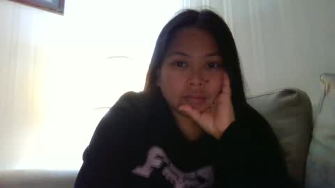 So many calling me Laura but i am Lora now i know Lora is SpanishLaura is EnglishLori is Italian so can call me those name online show from 18, 1, 2026