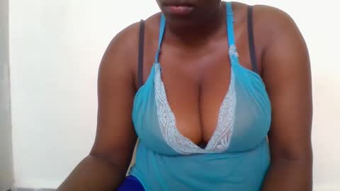 Mia online show from 28, 11, 2025