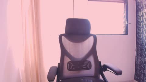 Snapshot of ambarfox1 chatting on 7, 2, 2025 Ambar online show from 7, 2, 2025