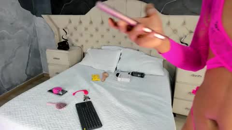 Snapshot of ambarfox1 chatting on 23, 9, 2025 Ambar online show from 23, 9, 2025