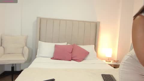 Snapshot of ambarhill chatting on 2, 3, 2025 Ambar online show from 2, 3, 2025