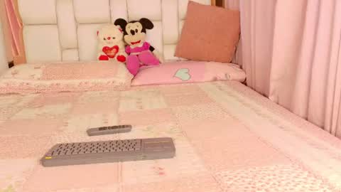 Snapshot of ambarrossi_ chatting on 15, 6, 2026 online show from 15, 6, 2026
