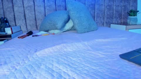  Amber  online show from 13, 3, 2026