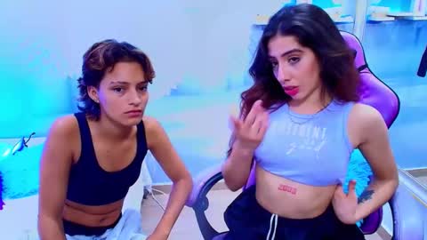 Snapshot of ambel_rose chatting on 17, 5, 2026 ambel_rose online show from 17, 5, 2026
