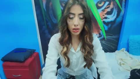 Snapshot of ambel_rose chatting on 5, 6, 2026 ambel_rose online show from 5, 6, 2026
