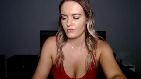 Snapshot of amber__xoxo chatting on 10, 2, 2026 Amber online show from 10, 2, 2026