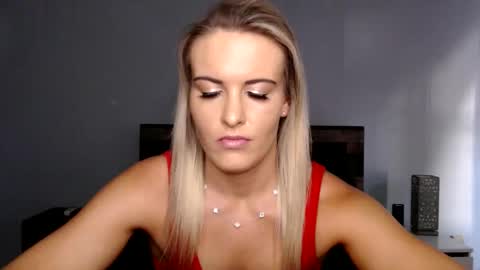 Snapshot of amber__xoxo chatting on 31, 3, 2026 Amber online show from 31, 3, 2026
