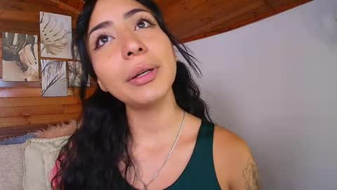 amber_curly online show from 13, 1, 2026