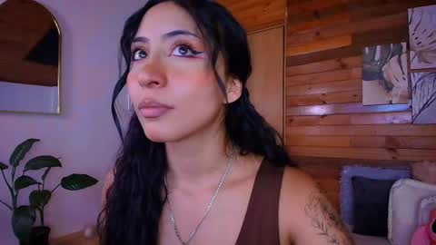 amber_curly online show from 20, 5, 2026