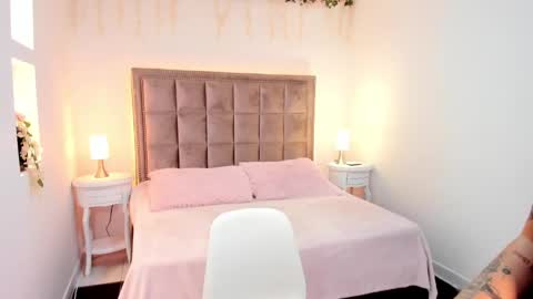 Snapshot of amber_ink chatting on 30, 9, 2025 amber_ink online show from 30, 9, 2025