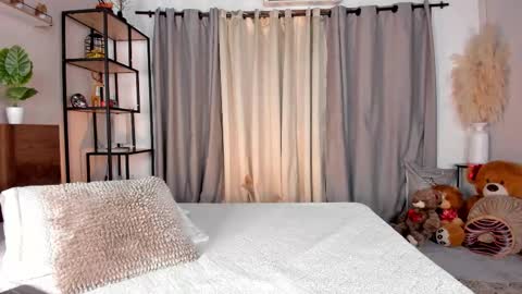 Amber online show from 15, 2, 2026