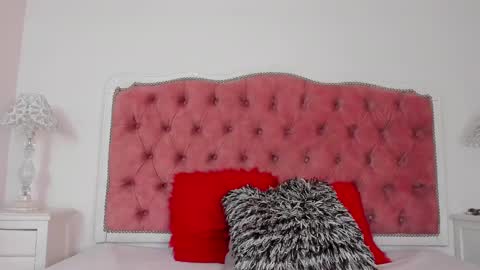 Snapshot of amber_roose75 chatting on 9, 9, 2025 julieta online show from 9, 9, 2025