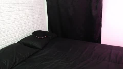 Snapshot of amber_rouss chatting on 29, 12, 2024 ROUSS online show from 29, 12, 2024