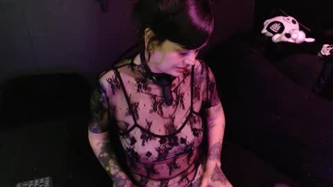 Snapshot of amber_rouss chatting on 13, 1, 2026 ROUSS online show from 13, 1, 2026