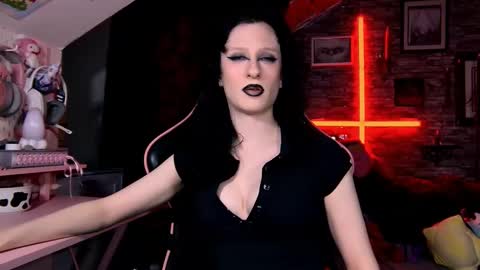 DEMONESS AMBER 666 online show from 12, 3, 2026