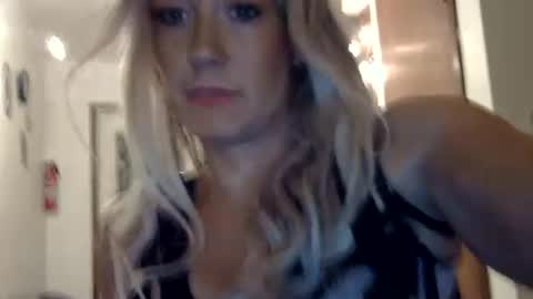Kaligirll online show from 12, 7, 2026