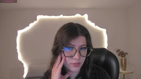 Snapshot of amberfarrell chatting on 8, 6, 2026 Amber online show from 8, 6, 2026