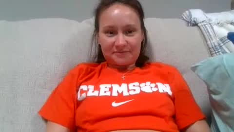 Amber in SC online show from 8, 3, 2026