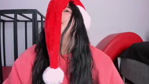 Amber  online show from 3, 12, 2025