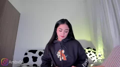 Snapshot of ambermiller04 chatting on 26, 6, 2026 Amber online show from 26, 6, 2026