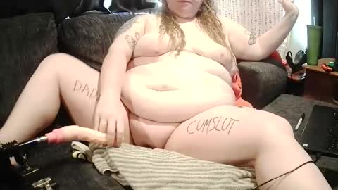 Snapshot of ambermonroefree chatting on 13, 3, 2026 ambermonroefree online show from 13, 3, 2026