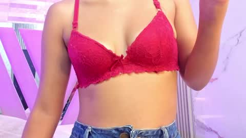 Snapshot of amberr_sweett chatting on 1, 4, 2026 Amber online show from 1, 4, 2026