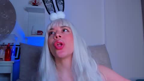 Snapshot of amberredzee chatting on 26, 10, 2025 Amber Redzee online show from 26, 10, 2025