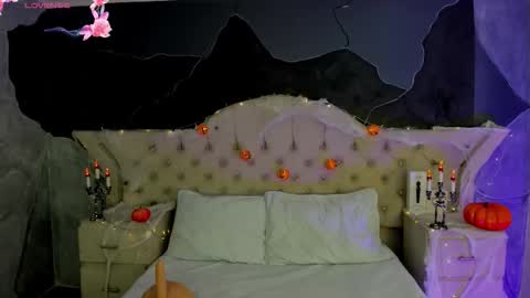 Amber Grey online show from 13, 10, 2025